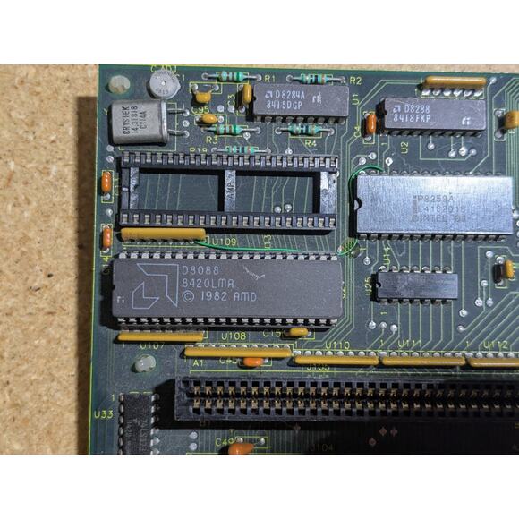 Vintage Compaq Portable Plus Main Board Motherboard MB w AMD D8088 CPU - Part - Picture 2 of 10